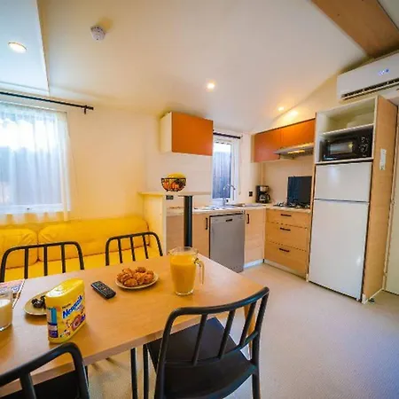 Mobil-home Climatise - Terrasse - 4 Pers. - Api-1-52-2187 Campsite *