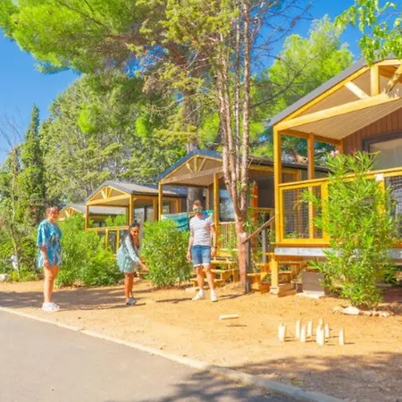 Mobil-home Climatise - Terrasse - 4 Pers. - Api-1-52-2187